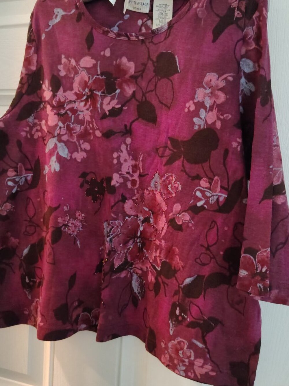 NWT Burgundy Knit Top w/Embelishments & Floral Design
